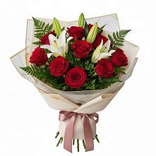 Букет цветов из:  Лилии и Розы #REPLACE_PRED# Усадище