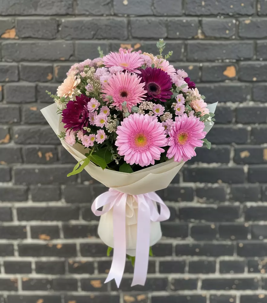 Букет цветов из: Герберы и Хризантемы в Усадище