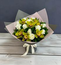 Букет цветов из:  Орхидеи и Розы в Усадище