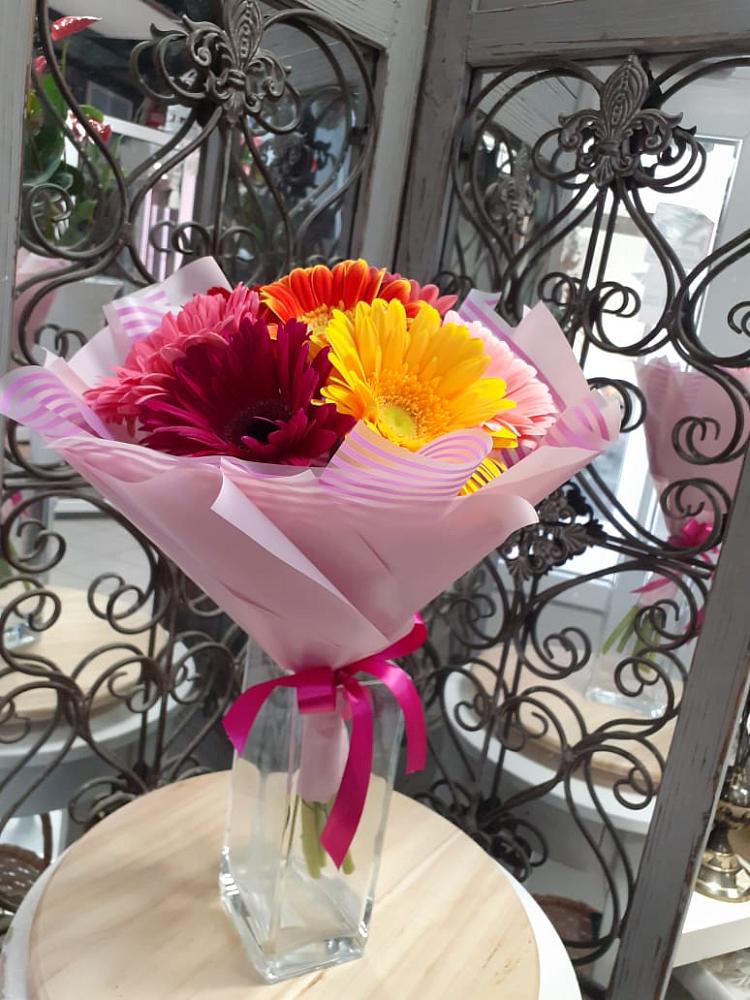 Букет цветов из: Герберы в Усадище