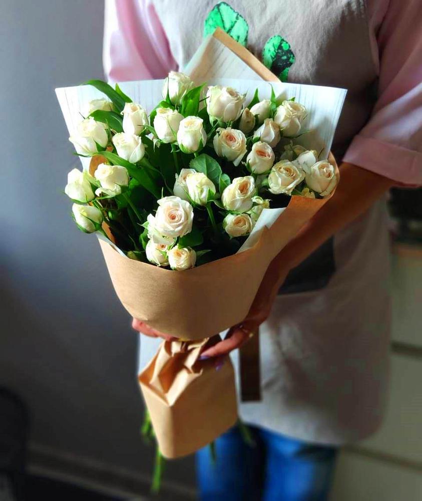 Букет цветов из: Розы в Усадище