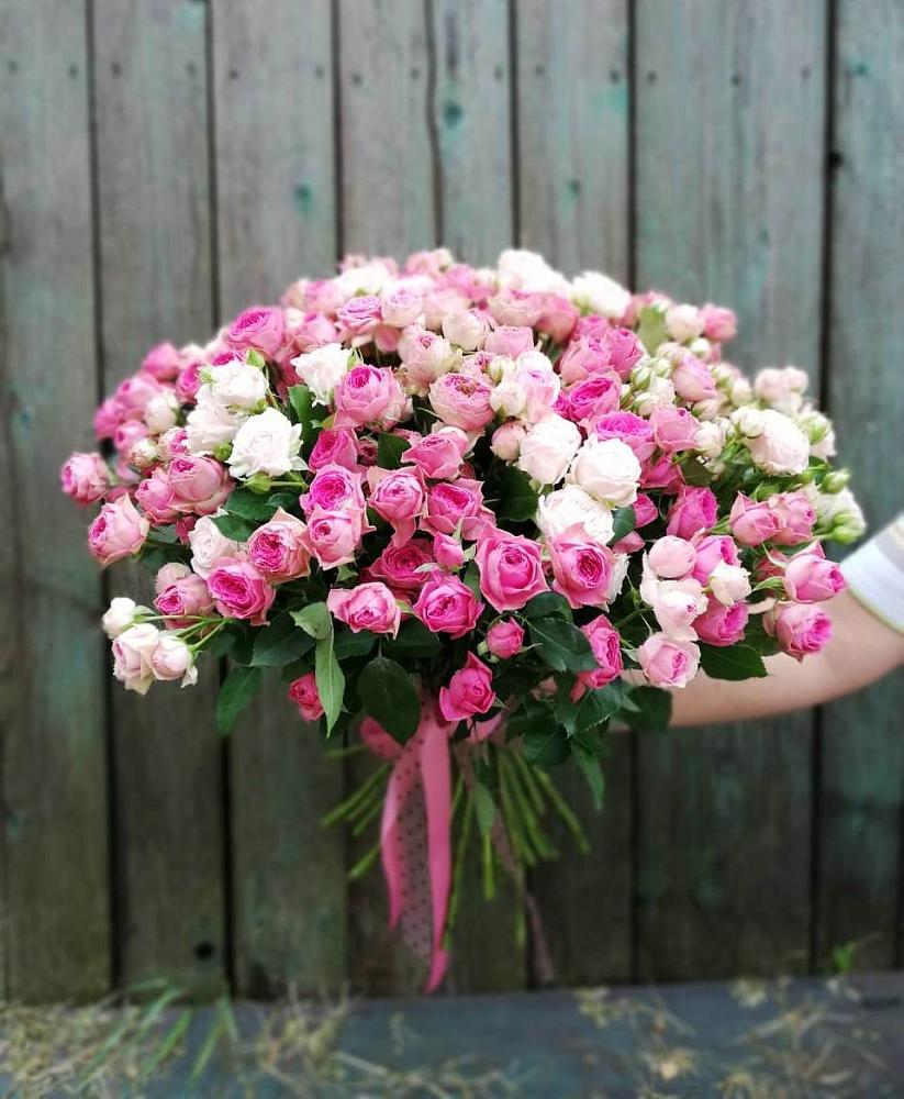 Букет Розовые кустовые розы Натали и Лав Лидия в Усадище