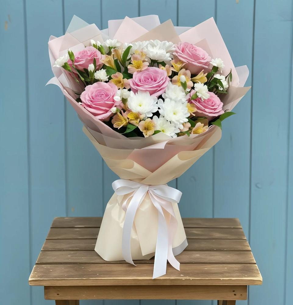 Букет цветов из: Гвоздики, Орхидеи и Розы в Усадище