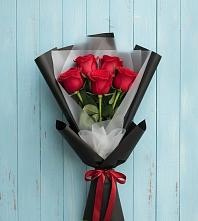 Букет цветов из:  Розы в Усадище