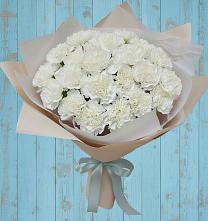 Букет цветов из:  Гвоздики в Усадище